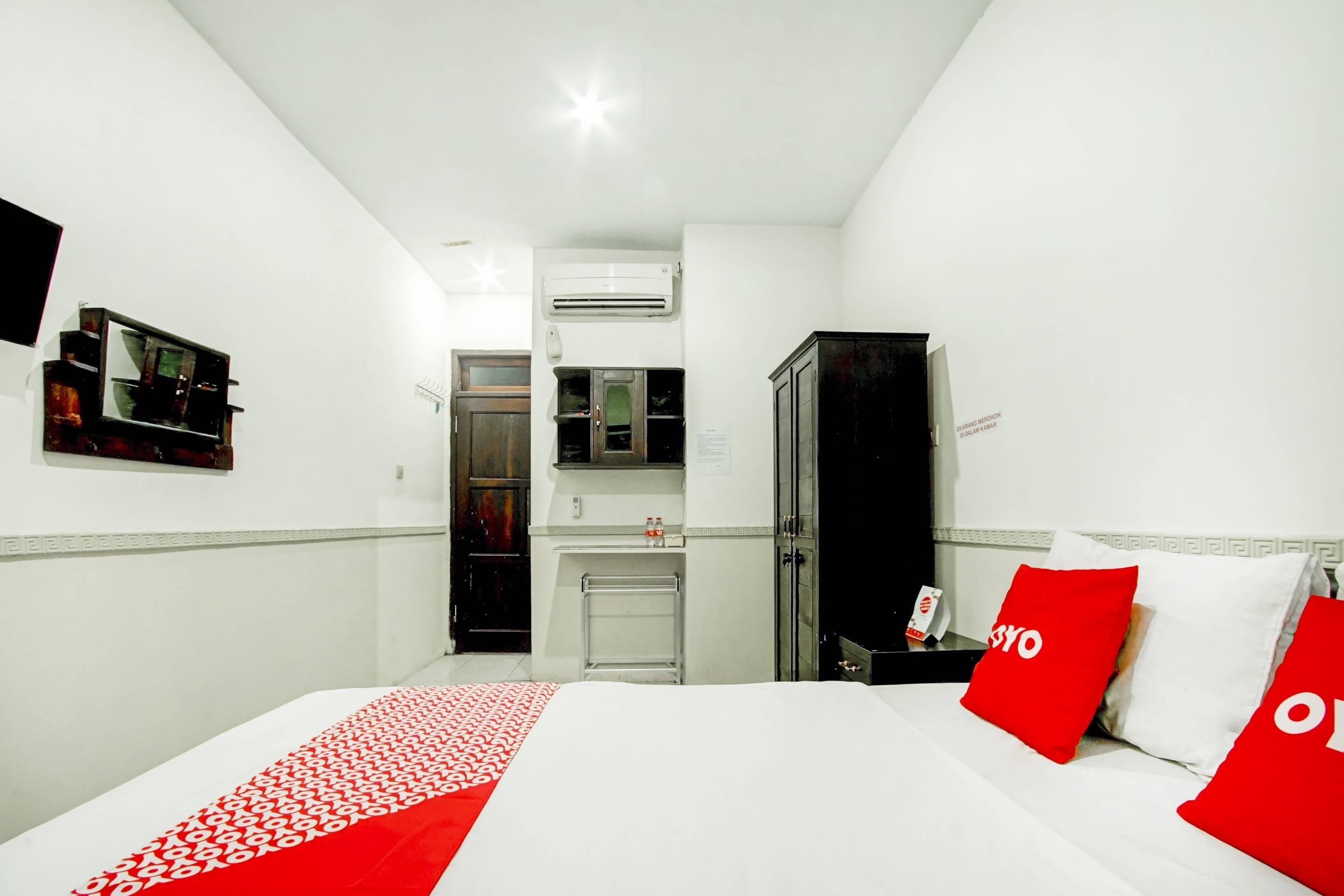 Reddoorz Near Stasiun Malang Kota Lama 2 Esterno foto
