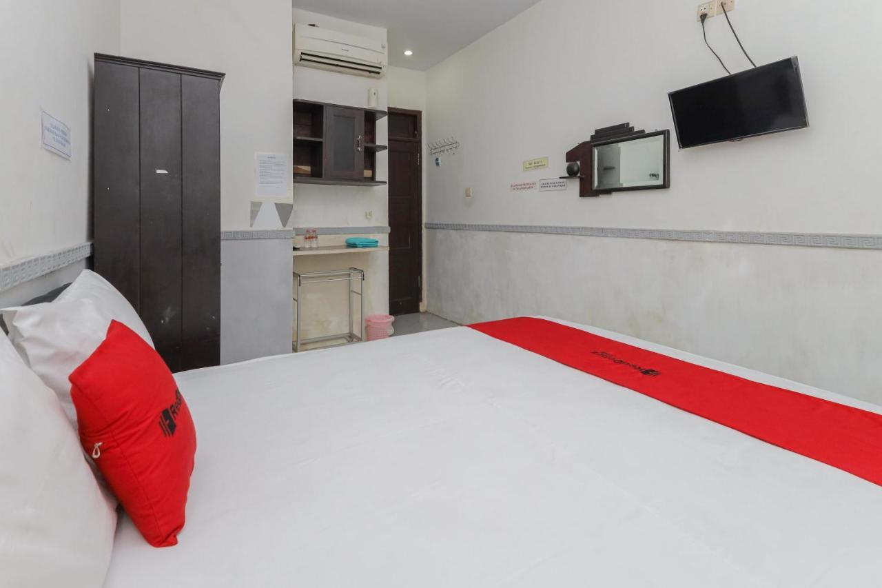 Reddoorz Near Stasiun Malang Kota Lama 2 Esterno foto